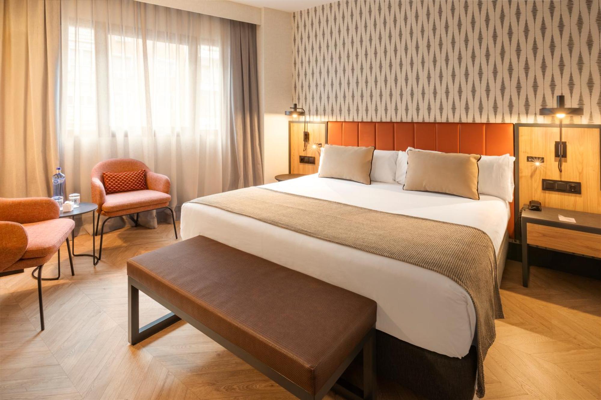 เอ็นเอช มาดริด เซอร์ Hotel ภายนอก รูปภาพ
